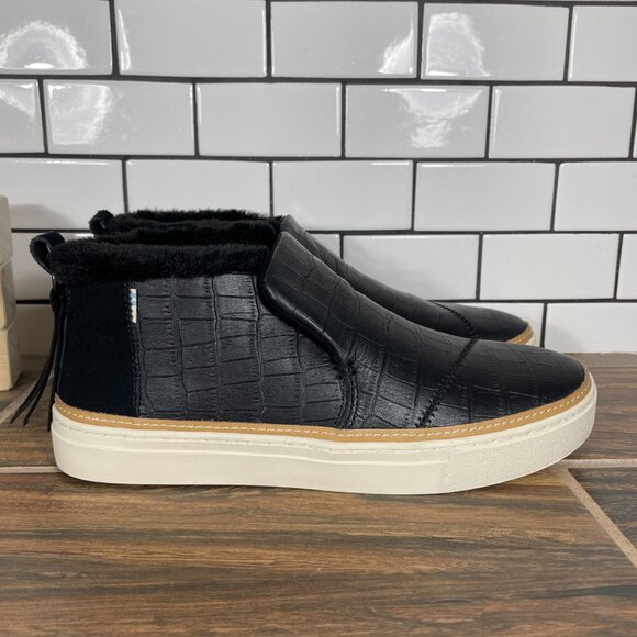 Toms Paxton Womens Size 8.5 Shoes Black Croc Embossed Leather Faux Fur Sneaker - Picture 3 of 13